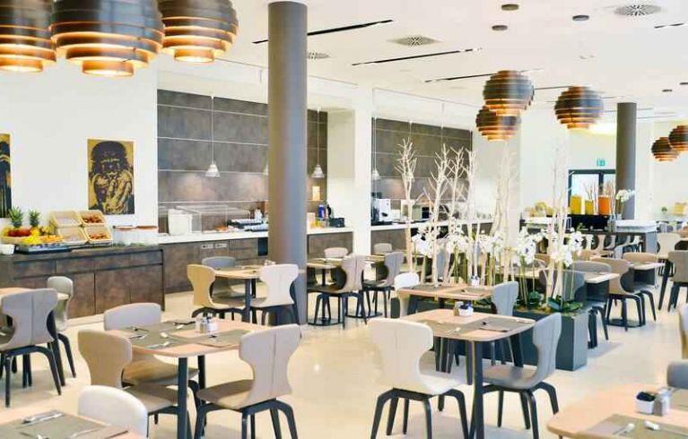 Hilton Garden Inn Milan North, Milan