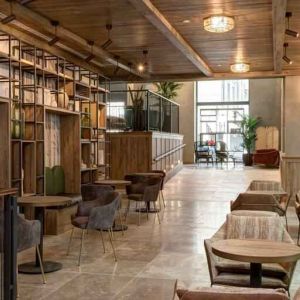 Hotel workspace perfect for co-working at the DoubleTree by Hilton Rome Monti.
