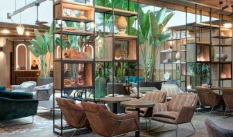 Seating area perfect as workspace at the DoubleTree by Hilton Rome Monti.