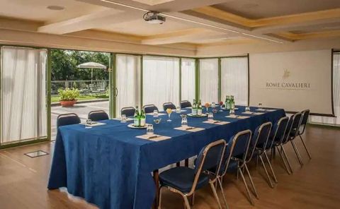 Hotel Rome Cavalieri, A Waldorf Astoria Hotel image