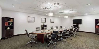 Professional meeting room for all business meetings at DoubleTree by Hilton Hotel Downtown Wilmington - Legal District.