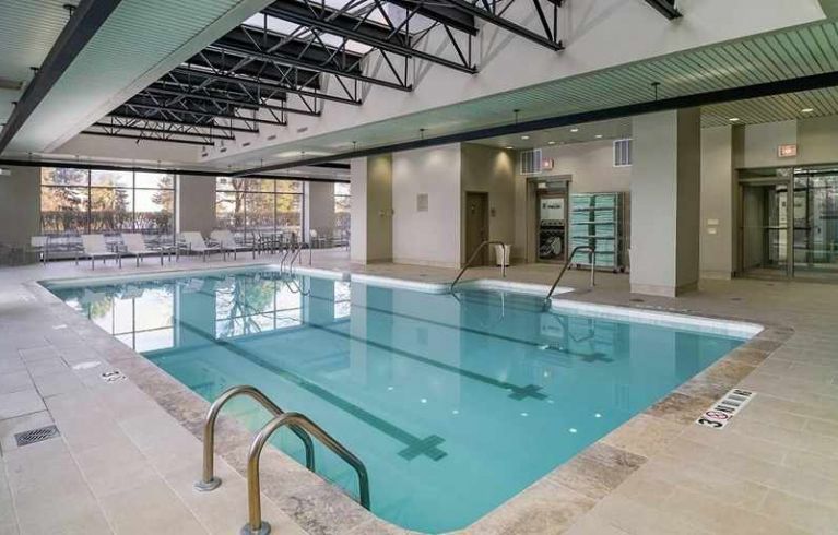 Embassy Suites By Hilton Detroit Troy Auburn Hills, Troy
