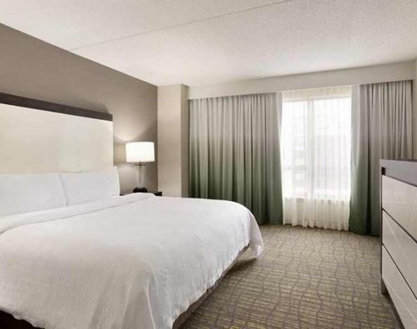 Embassy Suites By Hilton Newark-Wilmington South