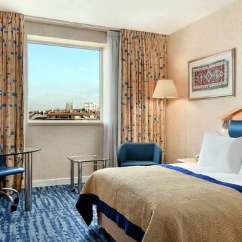 Hotel Hilton Sofia image
