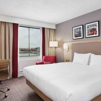 Hotel Hilton Garden Inn Dublin Custom House image