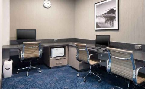 Hotel Hilton Garden Inn Dublin Custom House image