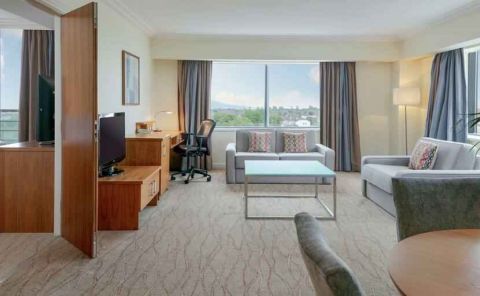 Hotel Hilton Dublin Airport image