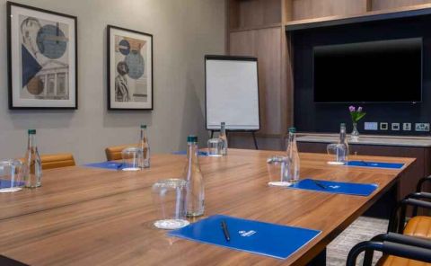 Hotel Hilton Dublin Airport image