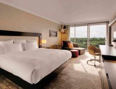Hotel Hilton Munich Park image