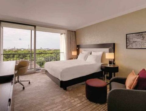 Hotel Hilton Munich Park image