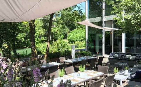Hotel Hilton Munich Park image