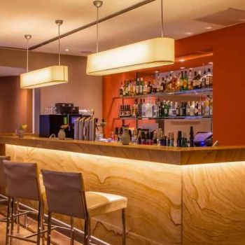 Hotel DoubleTree By Hilton Hannover Schweizerhof image