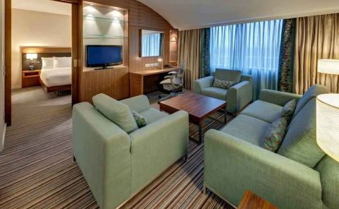 Hotel Hilton Garden Inn Frankfurt Airport image