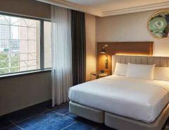 Hotel Hilton Frankfurt City Centre image