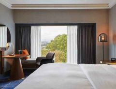 Hotel Hilton Frankfurt City Centre image