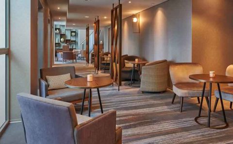 Hotel Hilton Frankfurt City Centre image
