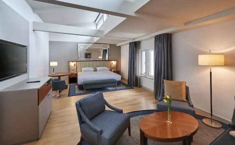 Hotel Hilton Cologne image