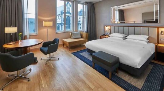Hilton Cologne, Koln