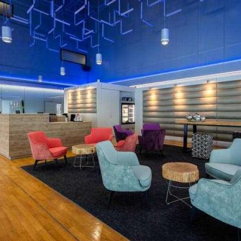 Hotel DoubleTree By Hilton Frankfurt Niederrad image