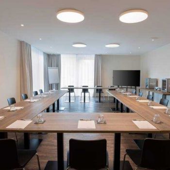 Hotel Hampton By Hilton Kaiserslautern image