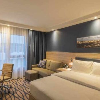 Hotel Hampton By Hilton Frankfurt Airport image