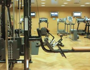 Fitness center at the Hilton Munich Airport.