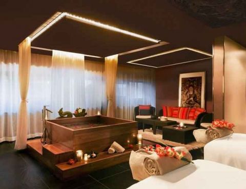Hotel Hilton Evian-les-Bains image