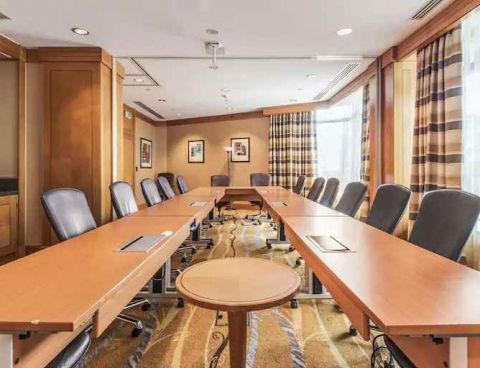 Hotel Hilton Paris Charles De Gaulle Airport image