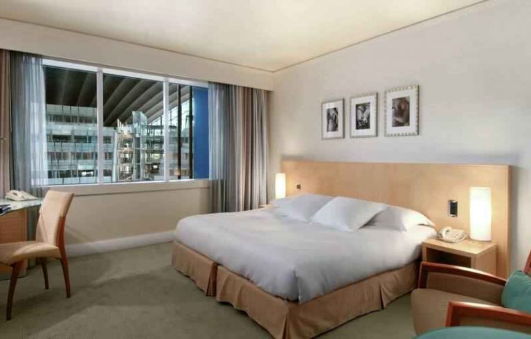 Hilton Paris La Defense, Paris