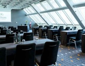 Large meeting room at the Hilton Paris La Defense.