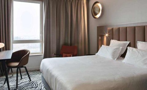 Hotel DoubleTree By Hilton Lyon Eurexpo image