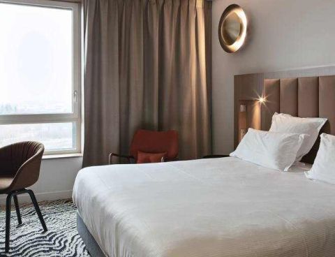 Hotel DoubleTree By Hilton Lyon Eurexpo image