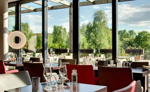 Hotel DoubleTree By Hilton Lyon Eurexpo image