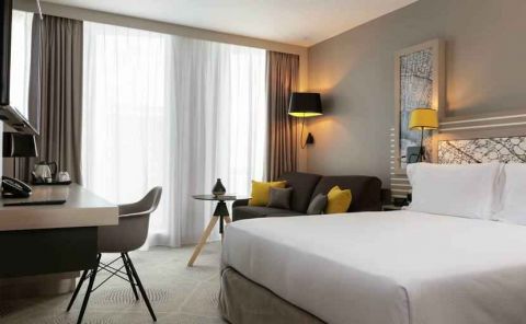 Hotel Hilton Garden Inn Bordeaux Centre image