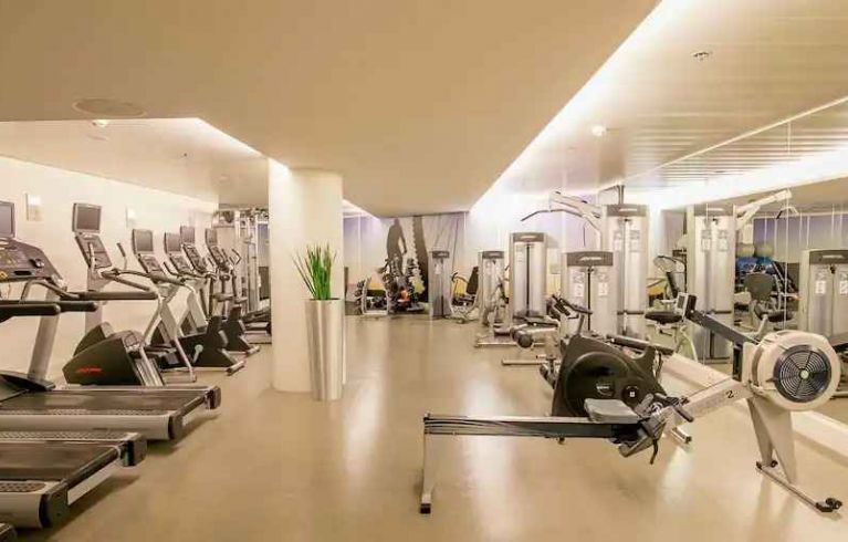 DoubleTree By Hilton Amsterdam Centraal Station, Amsterdam