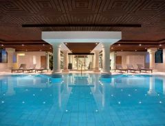 Hotel DoubleTree By Hilton Royal Parc Soestduinen image