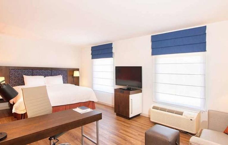 Hampton Inn & Suites By Hilton San Jose-Airport, San Jose