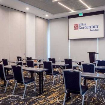 Hotel Hilton Garden Inn Santa Ana image