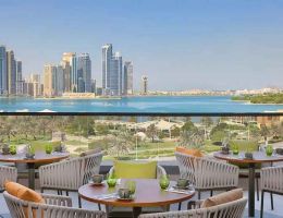 DoubleTree By Hilton Sharjah Waterfront Hotel And Residences, Sharjah