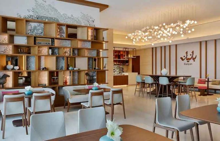 DoubleTree By Hilton Sharjah Waterfront Hotel And Residences, Sharjah