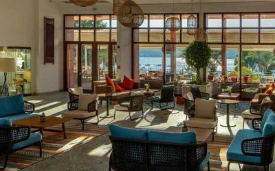 comfortable lobby and coworking space at DoubleTree by Hilton Bodrum Isil Club Resort.