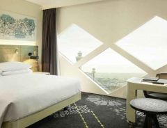 Hotel Hilton Amsterdam Airport Schiphol image
