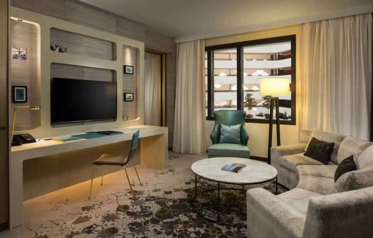 Hilton Amsterdam Airport Schiphol, Schiphol