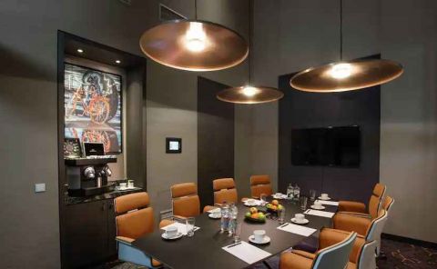Hotel Hilton Amsterdam Airport Schiphol image