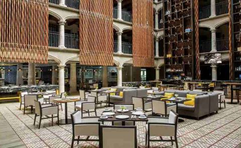 Hotel Hotel 1970 Guadalajara, Curio Collection By Hilton image