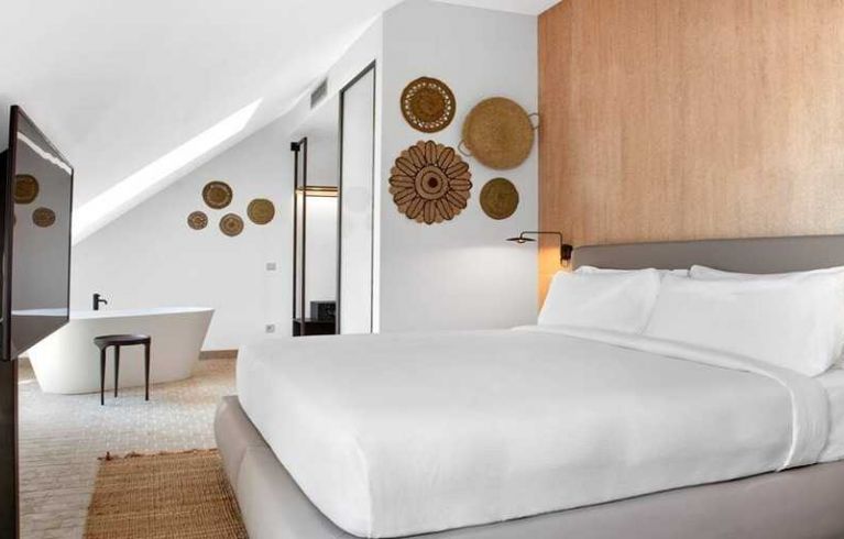 Atocha Hotel Madrid, Tapestry Collection By Hilton, Madrid