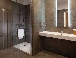 Atocha Hotel Madrid, Tapestry Collection By Hilton, Madrid