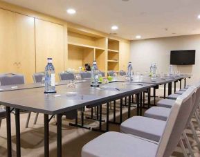 professional meeting room ideal for all business meetings at Hilton Barcelona.
