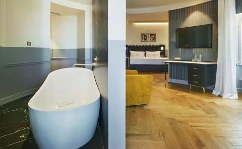 Hotel Casa Alberola Alicante, Curio Collection By Hilton image