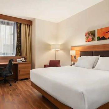Hotel Hilton Garden Inn Sevilla image